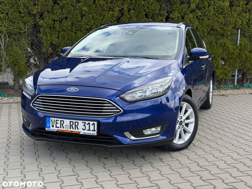 Ford Focus 1.0 EcoBoost Titanium - 1