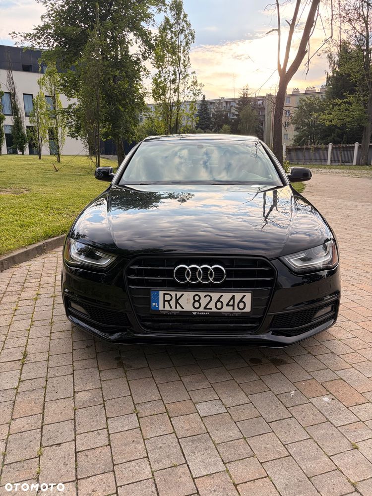 Audi A4 Limousine 2.0 TFSI quattro S tronic S line Sportpaket - 3