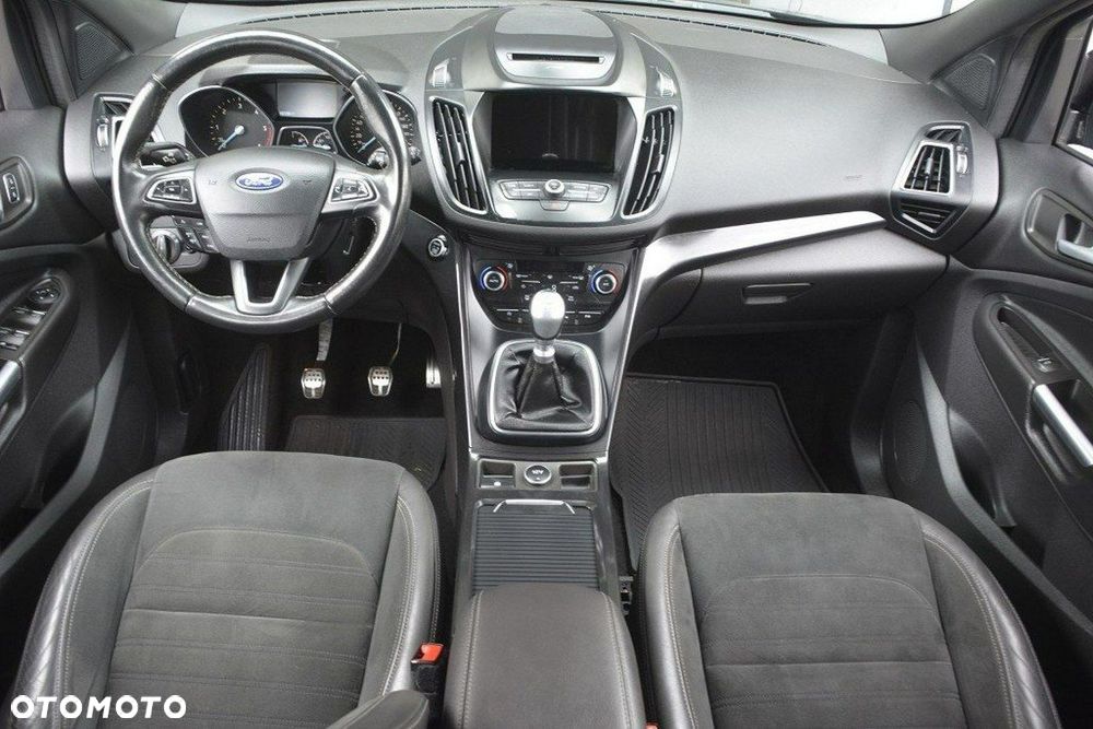 Ford Kuga 1.5 EcoBlue FWD ST-Line - 18