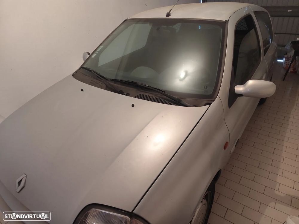 Renault Clio - 5