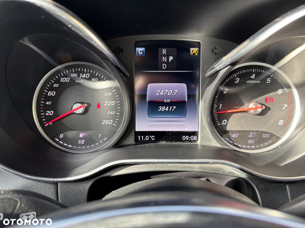 Mercedes-Benz GLC 250 4-Matic - 11