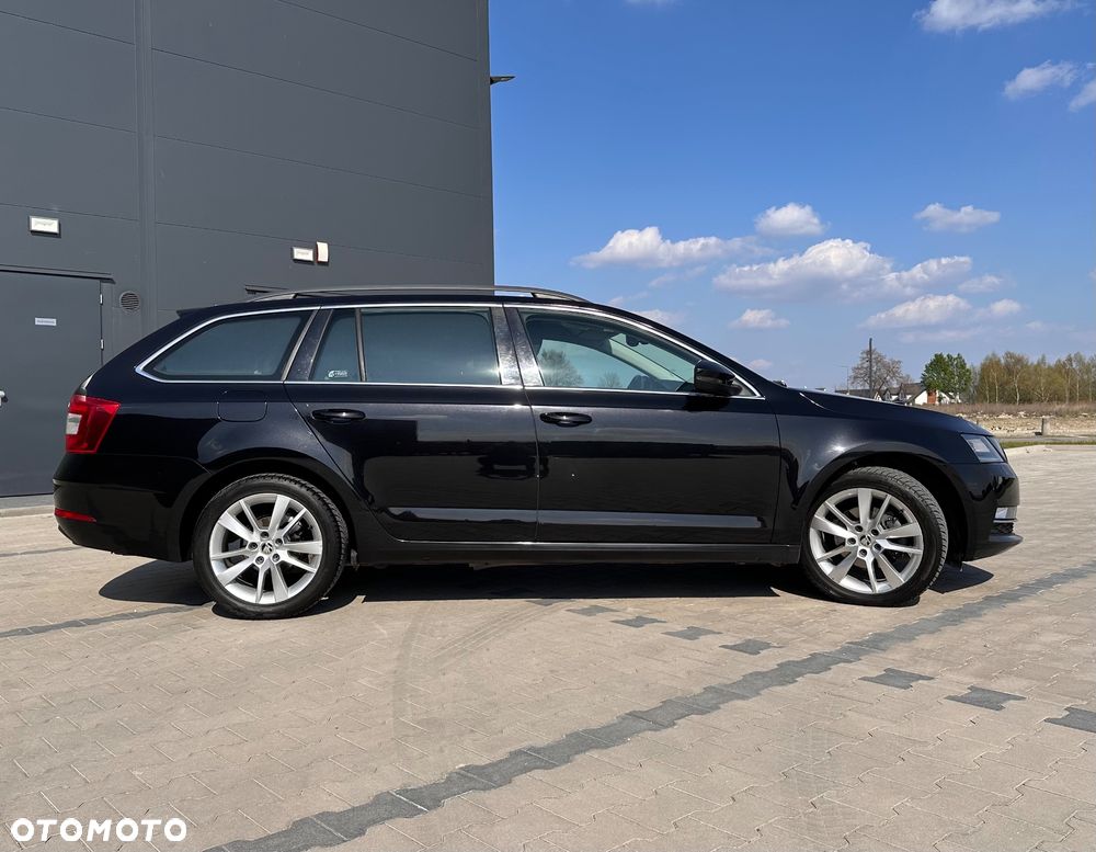 Skoda Octavia 2.0 TDI SCR Style DSG - 6