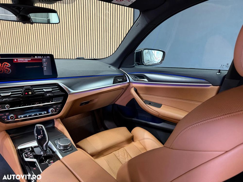 BMW Seria 5 530i Aut. - 19