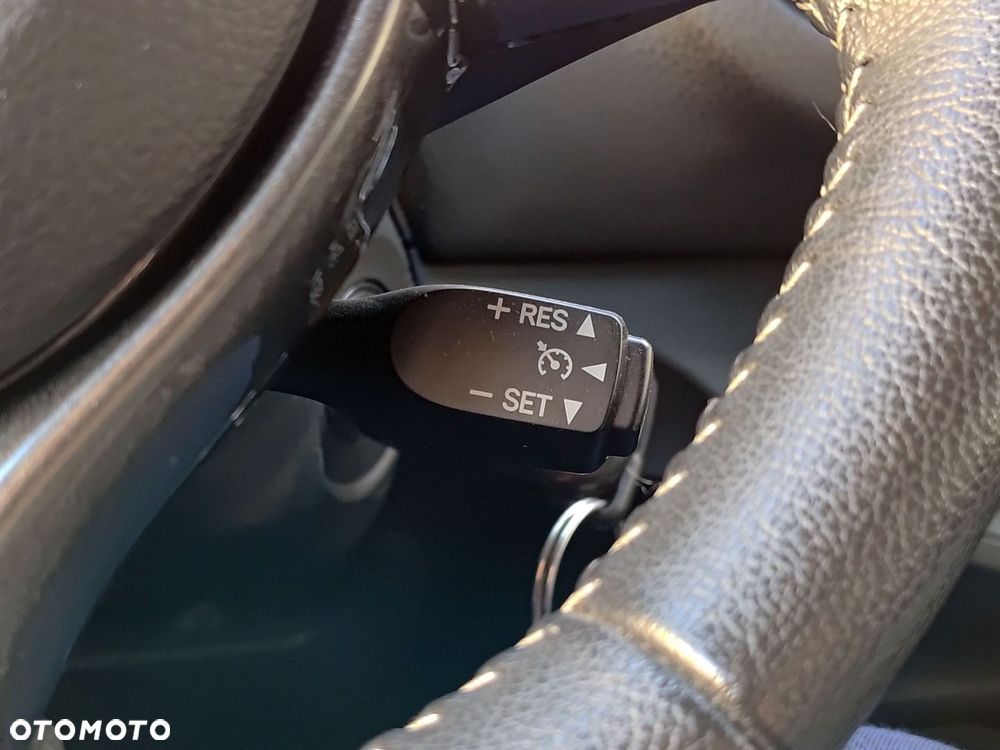 Toyota Yaris - 20