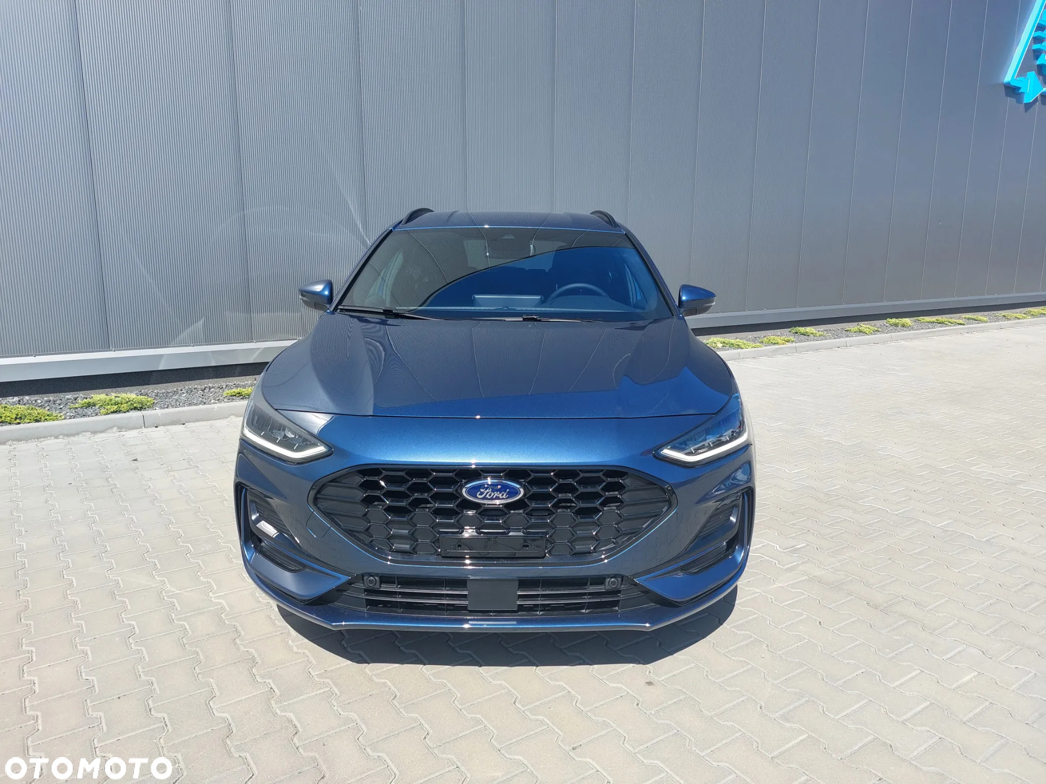 Ford Focus 1.0 EcoBoost mHEV ST-Line X - 3