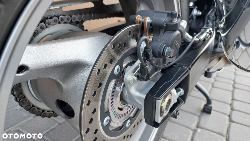 Suzuki Bandit - 8