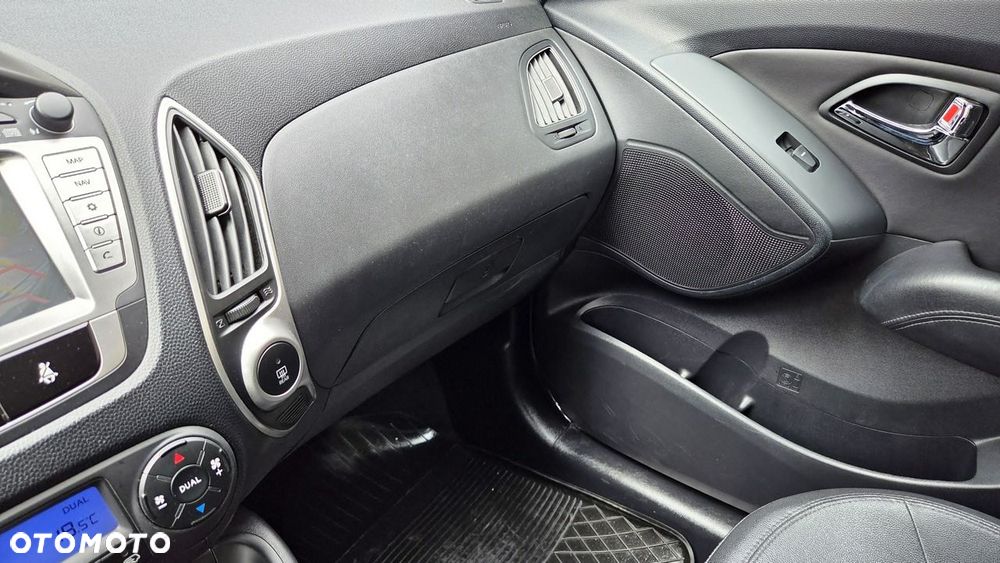 Hyundai ix35 2.0 CRDi 4WD Automatik Premium - 37