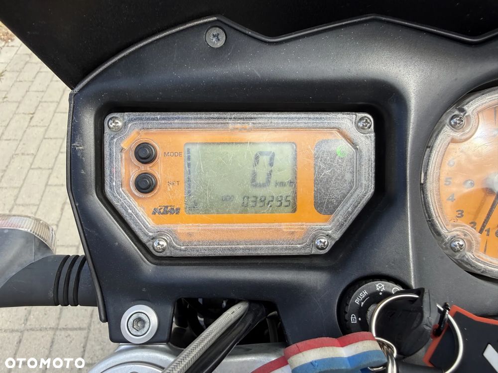 KTM Super Duke - 14