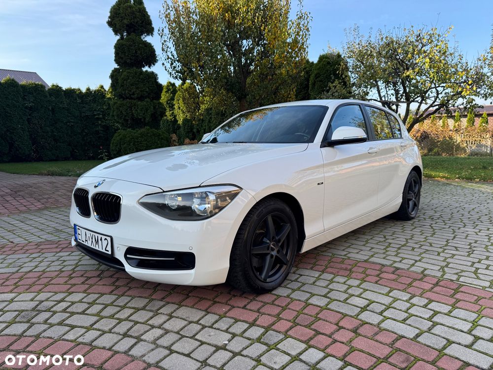 BMW Seria 1 118i Sport Line