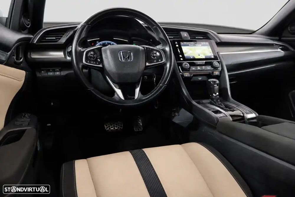 Honda Civic 1.0 i-VTEC Executive Premium CVT - 5