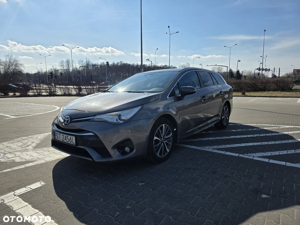 Toyota Avensis 1.8 Prestige MS - 5