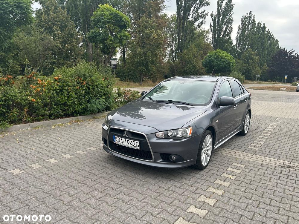Mitsubishi Lancer - 3