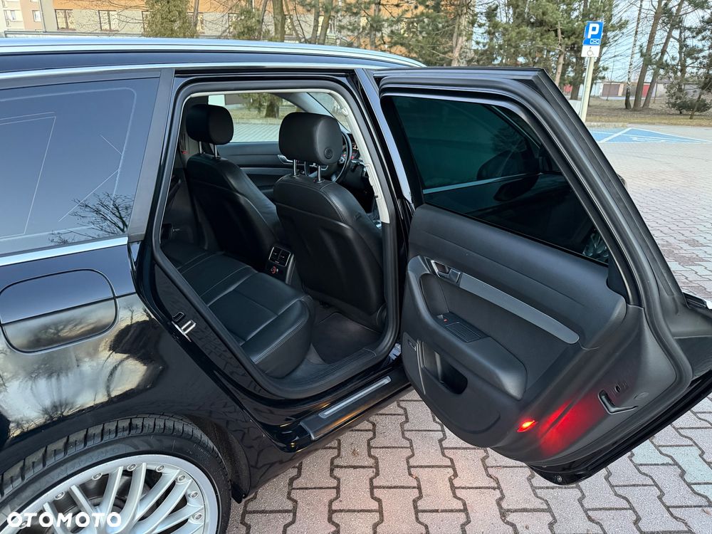 Audi A6 Avant 3.0 TDI DPF quattro tiptronic - 26