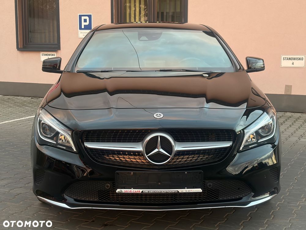 Mercedes-Benz CLA 200 d Urban - 29