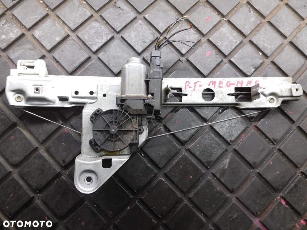 RENAULT MEGANE II PODNOŚNIK SZYBY PRAWY TYŁ ELEKTRYCZNY POSIADAM 3 SZT - 3