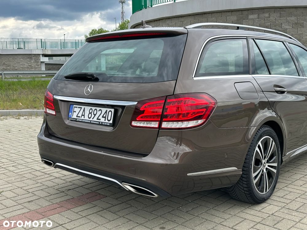 Mercedes-Benz Klasa E 200 7G-TRONIC Avantgarde - 17