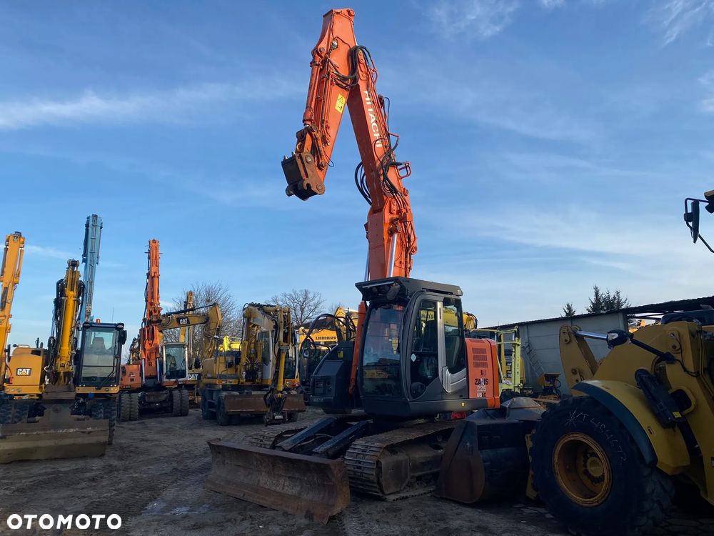 Hitachi ZX225USLC-3, 9100 MTH, PŁUG, RAMIĘ 3X ŁAMANE, Z NIEMIEC - 4