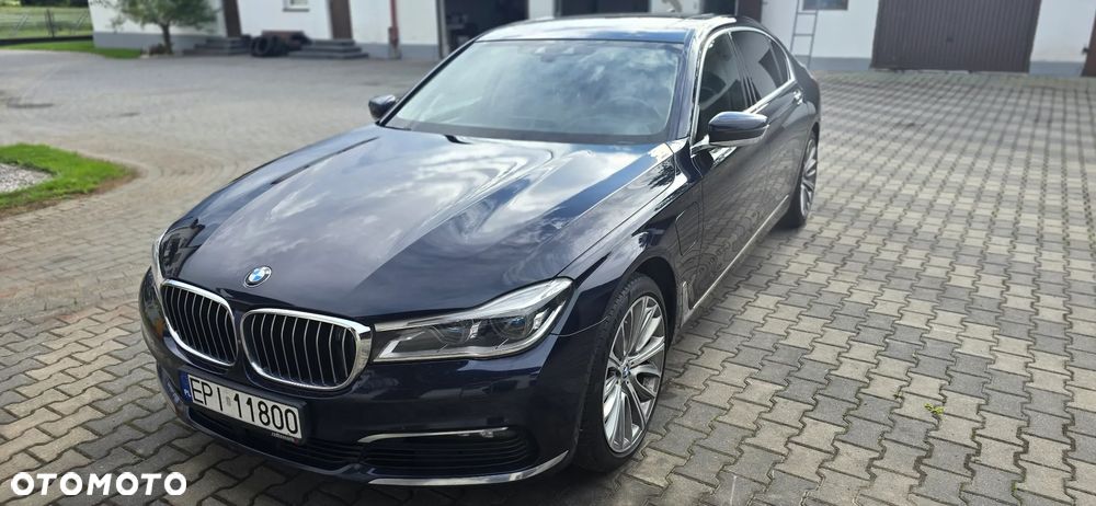 BMW Seria 7 740Le xDrive iPerformance - 4