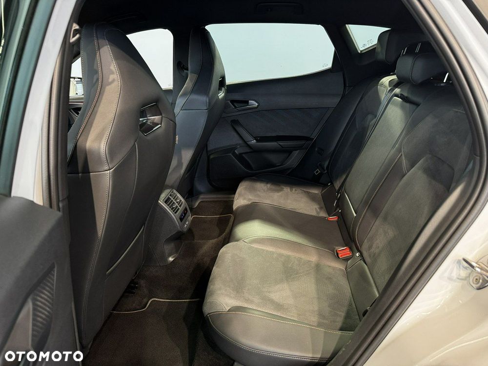 Cupra Formentor - 16