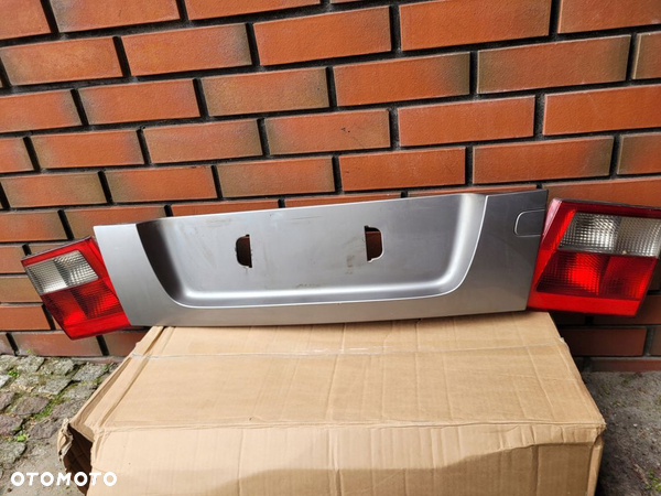 SAAB 9-5 95 BLENDA KLAPY BAGAŻNIKA 5283619 LAMPY