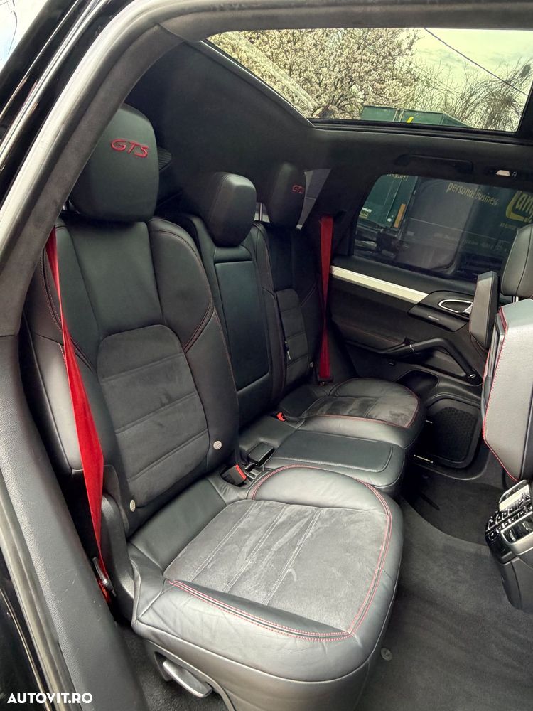 Porsche Cayenne GTS Tiptronic S - 12