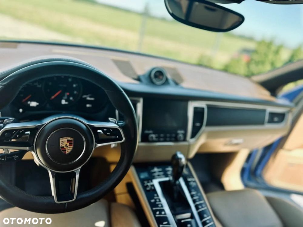 Porsche Macan Standard - 14