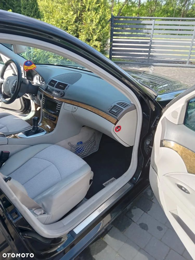 Mercedes-Benz Klasa E 200 Kompressor Avantgarde - 12