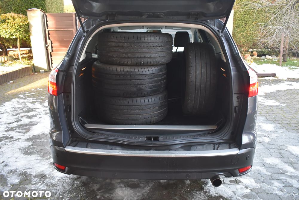 Ford Focus 1.6 EcoBoost Titanium - 21