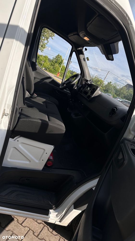 Mercedes-Benz SPRINTER - 5