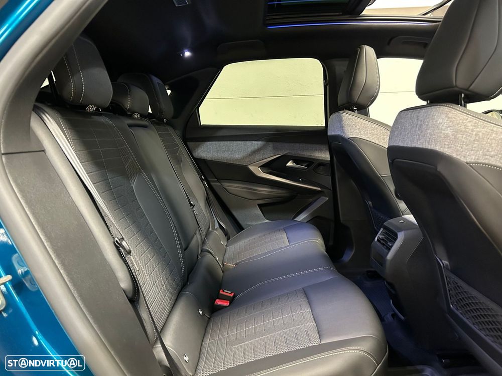 Peugeot 3008 1.2 Hybrid GT e-DCS6 - 17