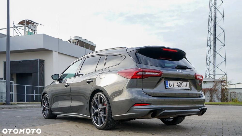 Ford Focus 2.3 EcoBoost ST X - 3