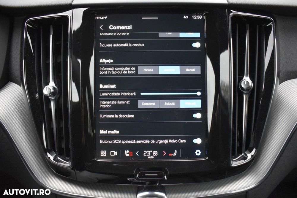 Volvo XC 60 - 37