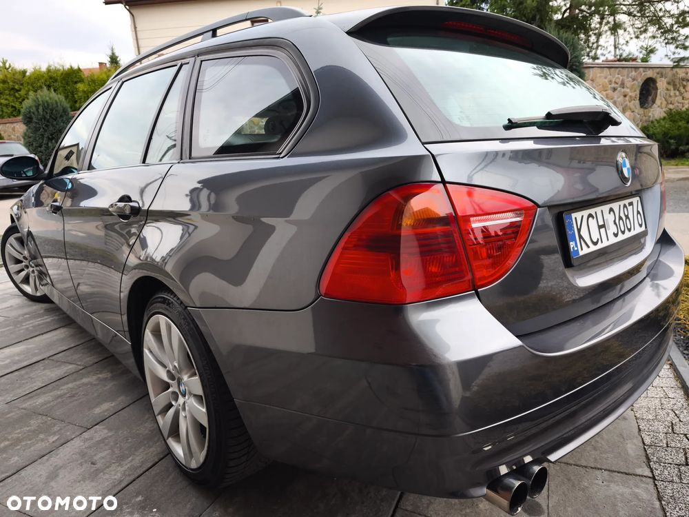 BMW Seria 3 320d Edition Sport - 6