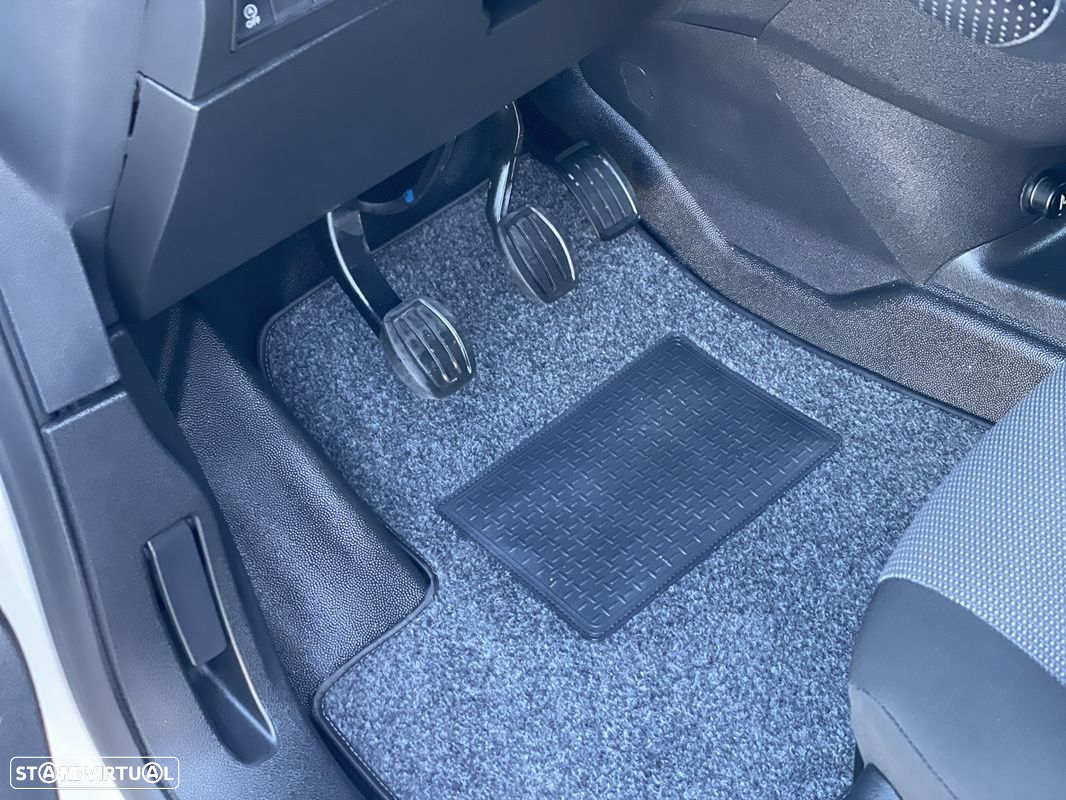 Peugeot Partner 1.5 BlueHDI L2 LONGA - 22
