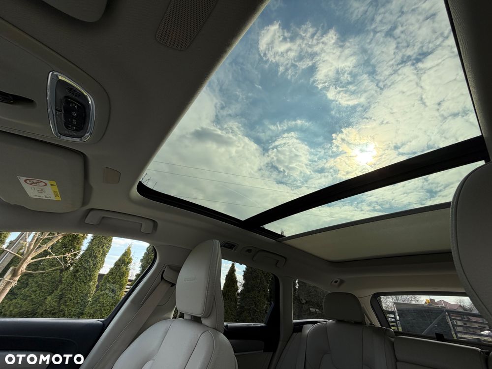 Volvo V90 D4 Inscription - 15