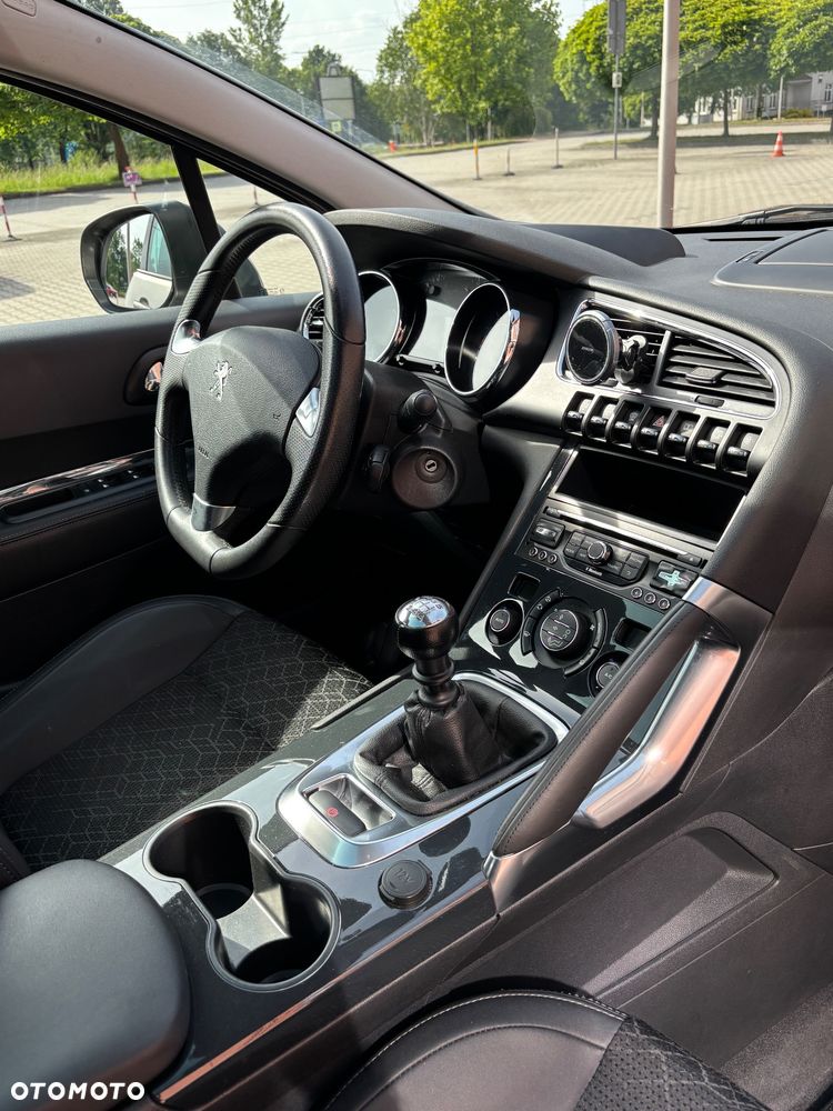 Peugeot 3008 1.2 PureTech Style - 10