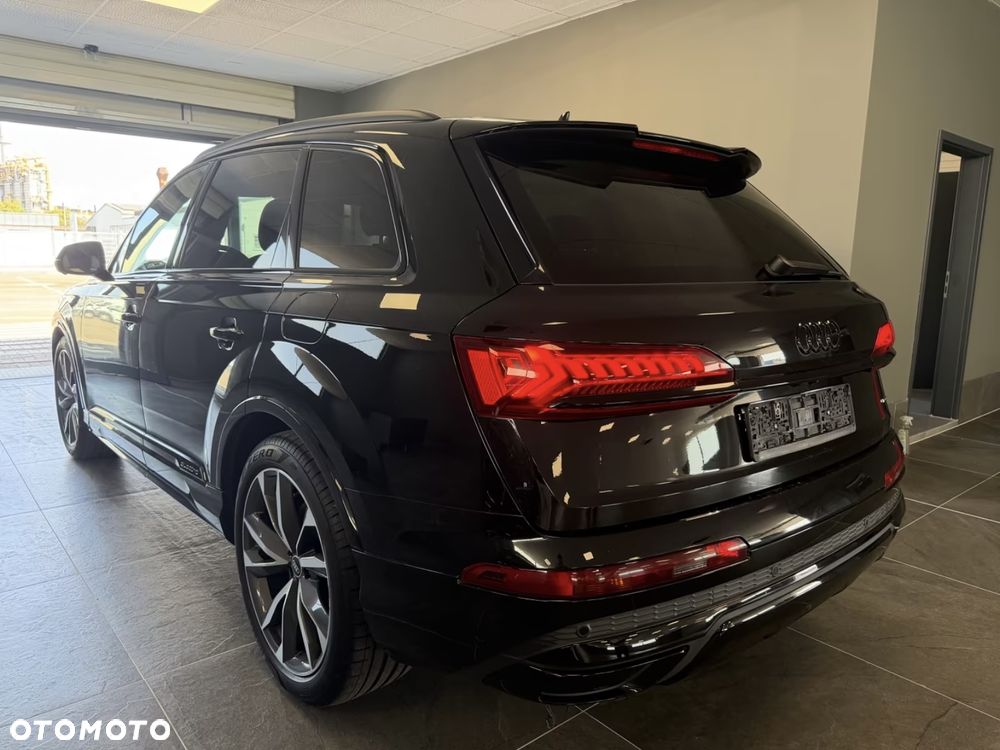 Audi Q7 55 TFSI mHEV Quattro S Line Tiptr - 6