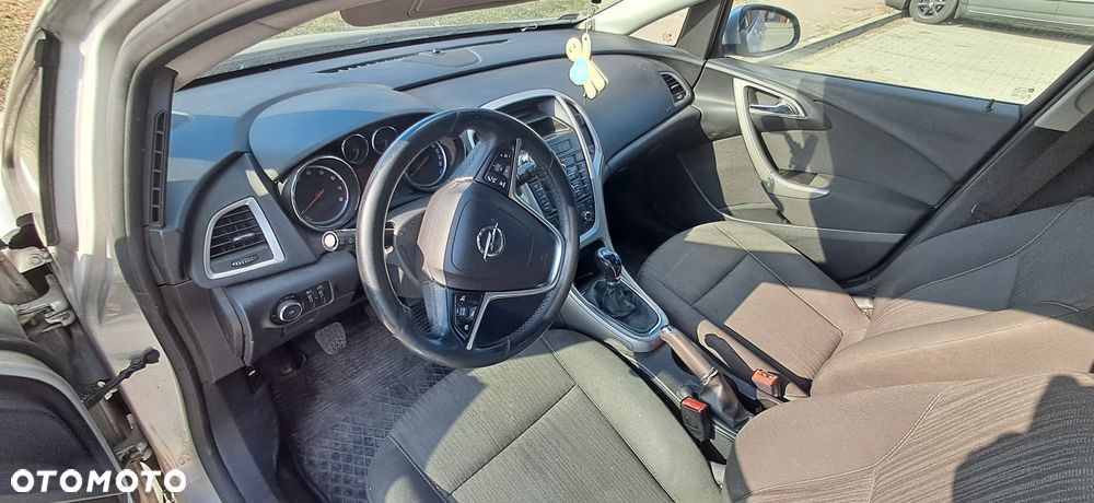 Opel Astra 1.6 Sport - 10