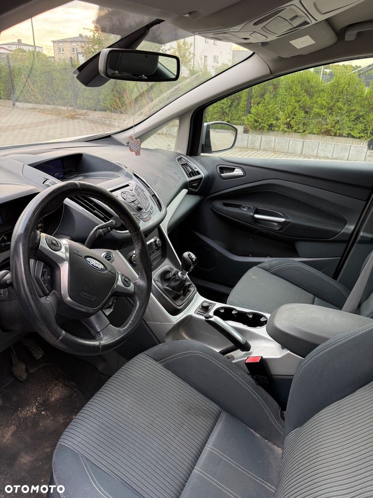 Ford C-MAX - 12