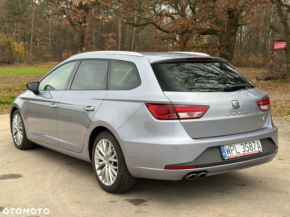 Seat Leon 2.0 TDI DPF DSG FR - 11