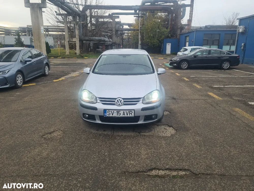 Volkswagen Golf 2.0 TDI Comfortline DSG - 16