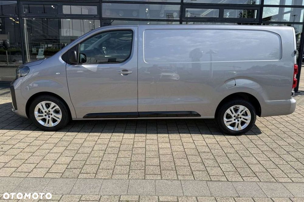 Opel Vivaro XL L2H1 EAT8 2.2 150 KM - 4