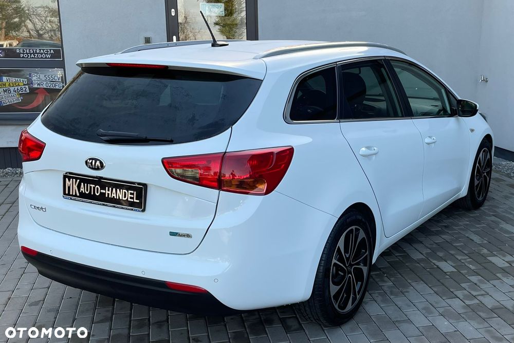 Kia Ceed - 6