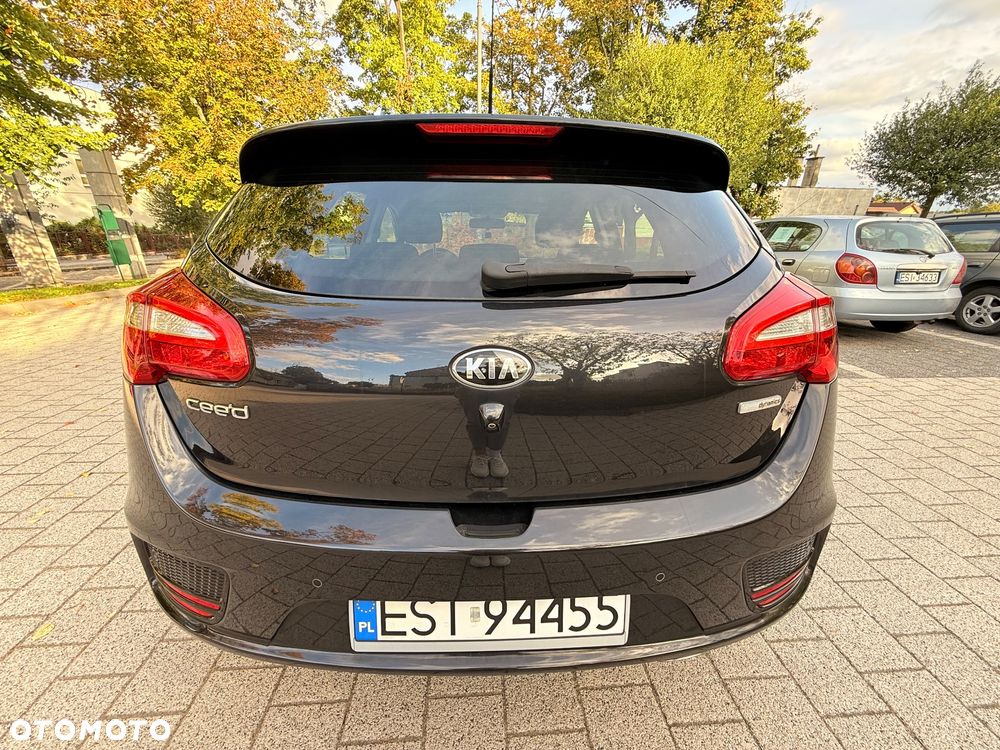 Kia Ceed Cee'd 1.6 CRDi L Business Line DCT - 6