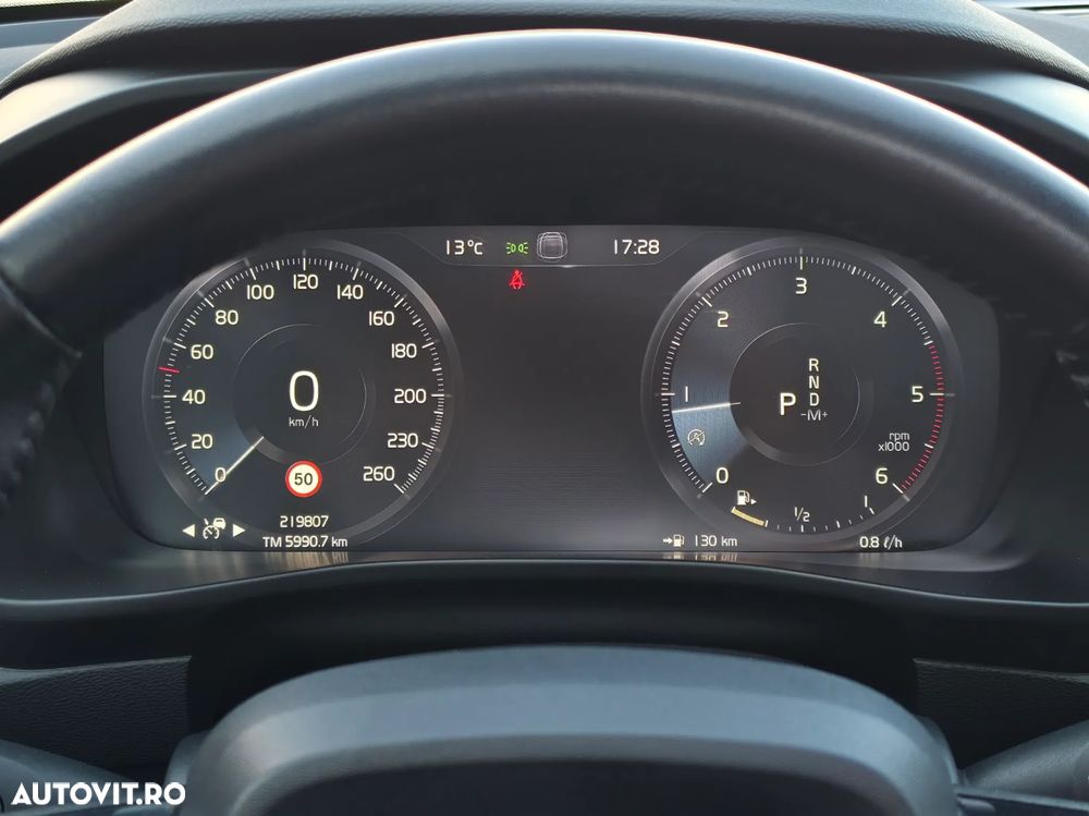 Volvo XC 40 D4 AWD Geartronic Inscription - 19