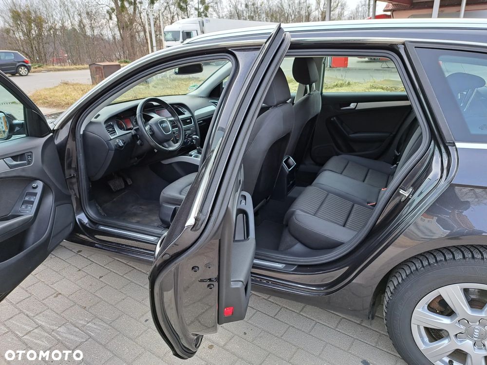 Audi A4 Avant - 13