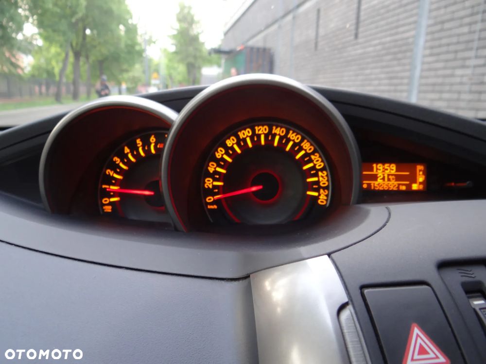 Toyota Verso 1.8 7-Sitzer Comfort - 26