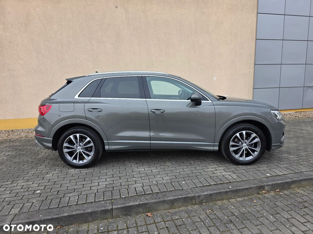 Audi Q3 35 TFSI S line - 13