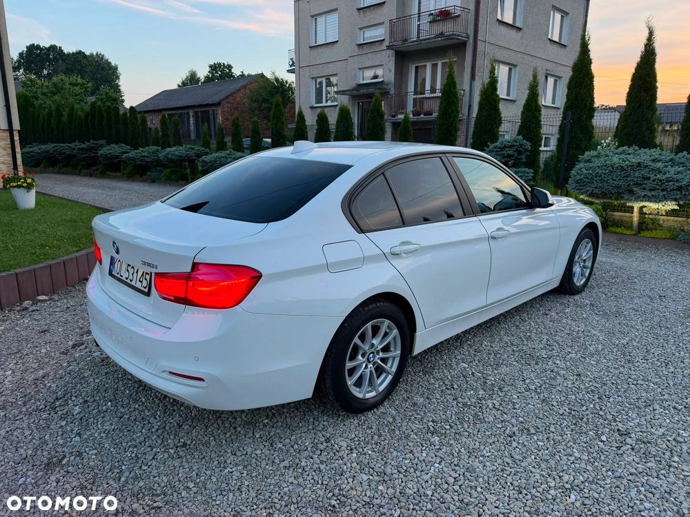 BMW Seria 3 318i Advantage - 4