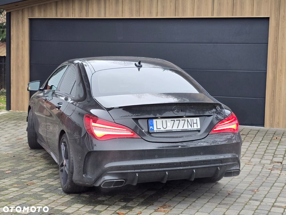 Mercedes-Benz CLA 45 AMG 4-Matic - 6